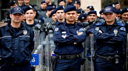 Rüyada Polis Baskını Görmek Rüya Yorumu ve Anlamı