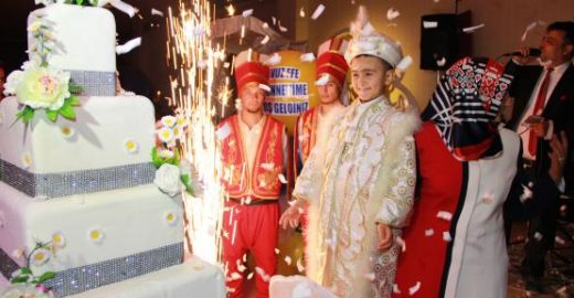 Rüyada Sünnet Düğünü Rüya Yorumu ve Anlamı